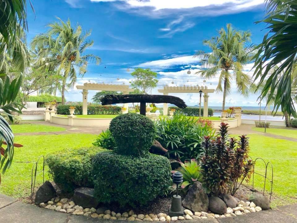 Palmas Del Mar Conference Resort Hotel Bacolod Exterior photo